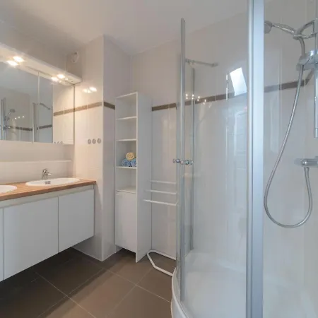 Daire Havenhuys 304 With Balcony By Interhome